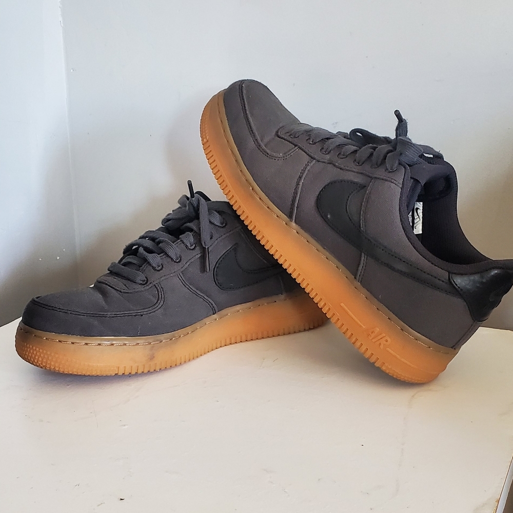 Nike 8.5